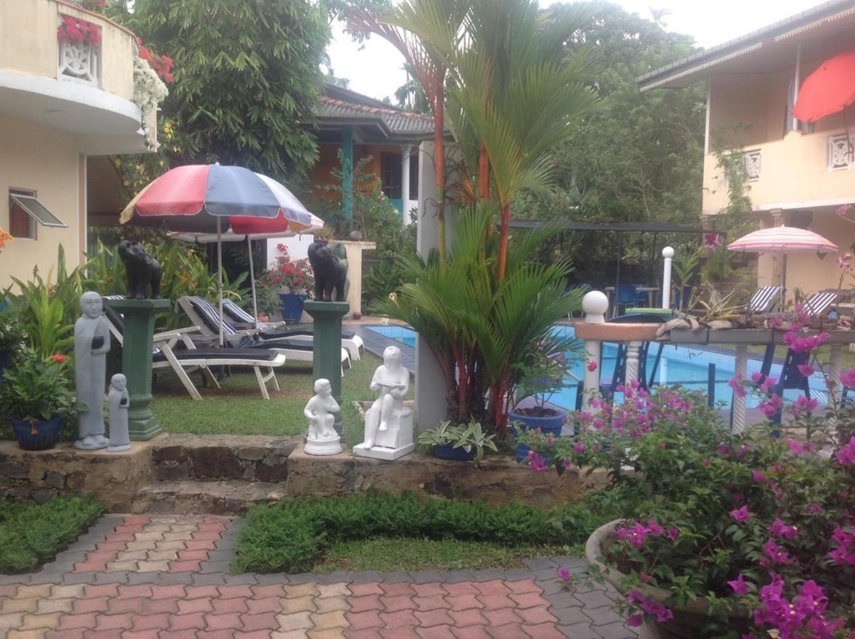 Hilda Guest House Hikkaduwa Exterior photo