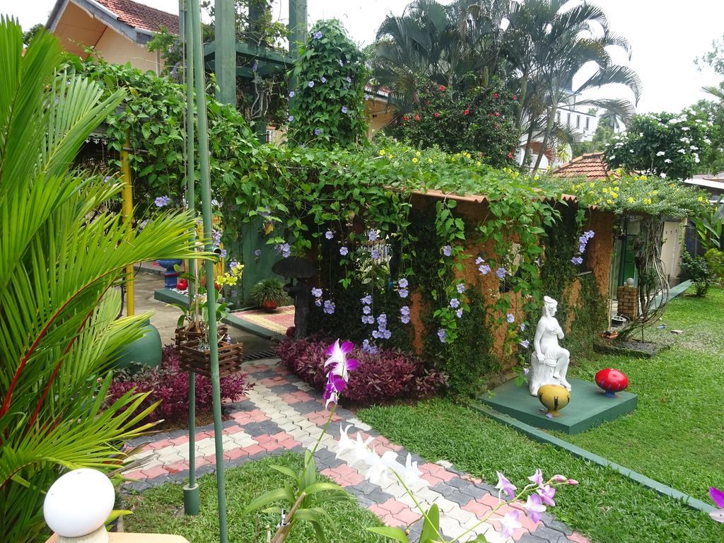 Hilda Guest House Hikkaduwa Exterior photo