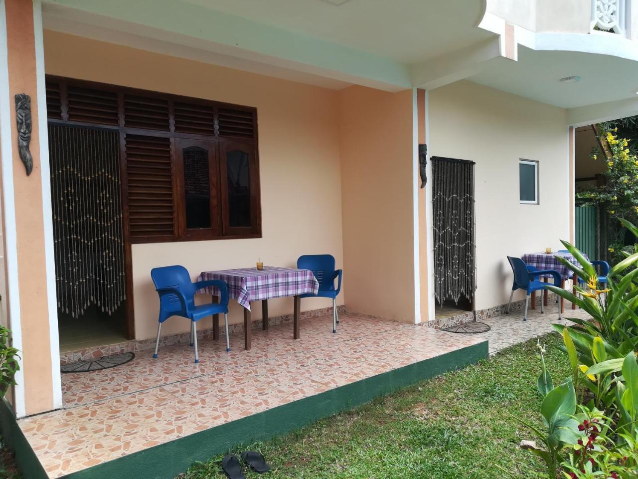 Hilda Guest House Hikkaduwa Exterior photo
